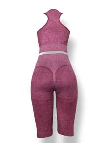 Conjunto de academia Top e Bermuda Levanta bumbum. Esportivo.