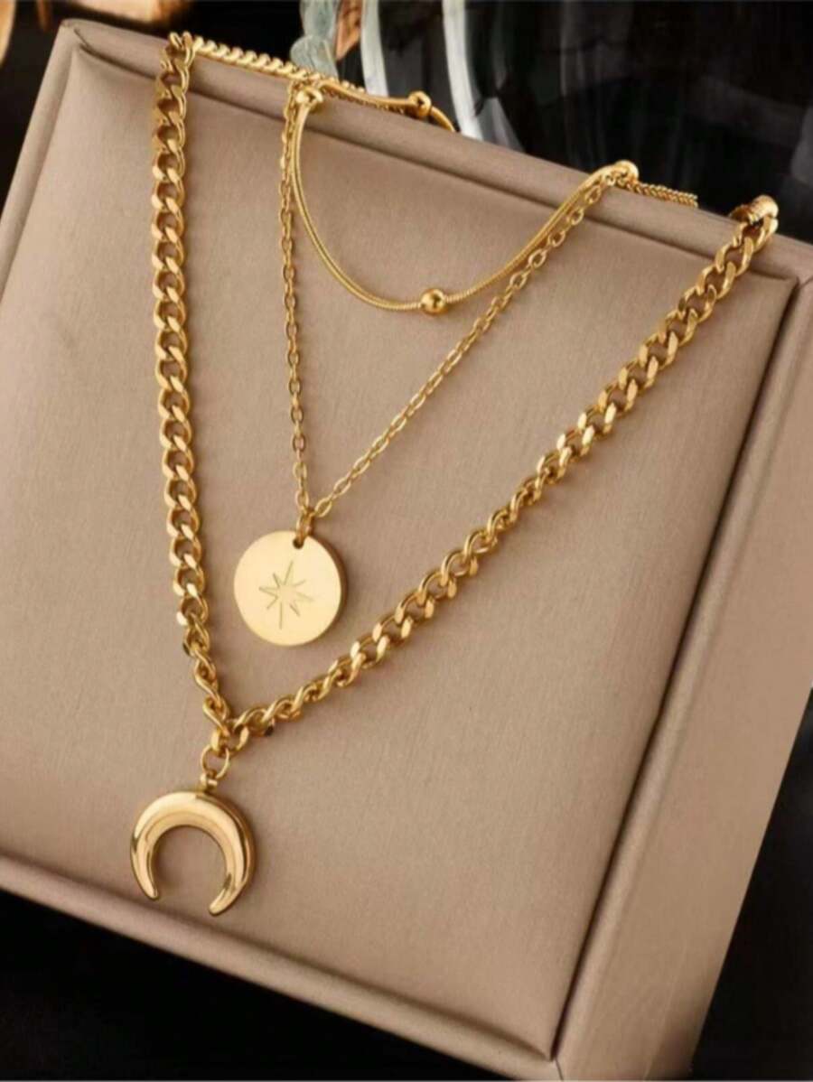 1pc Gold Plated Multilayered Pendant Necklace With Metal Disc & Moon Charm, Chic Street Style Unisex Casual Jewelry For Couples