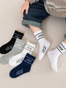 5 pares de calcetines para niños/niños de media pantorrilla con patrón de líneas "NICE" en negro, blanco, gris, azul marino, elásticos y con costillas altas, cómodos y versátiles, con estilo deportivo y universitario clásico, para usar en primavera, verano, otoño e invierno, para niños y niñas