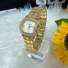 1 Stück Damenuhren 2024 Neuer Luxus Nischenmarken Uhr für Frauen mit sehr attraktivem Zifferblatt, Quarz Armbanduhr, modische Damen Lässig Edelstahl Armband Quarz mit Taglicher Wasserdichtigkeit