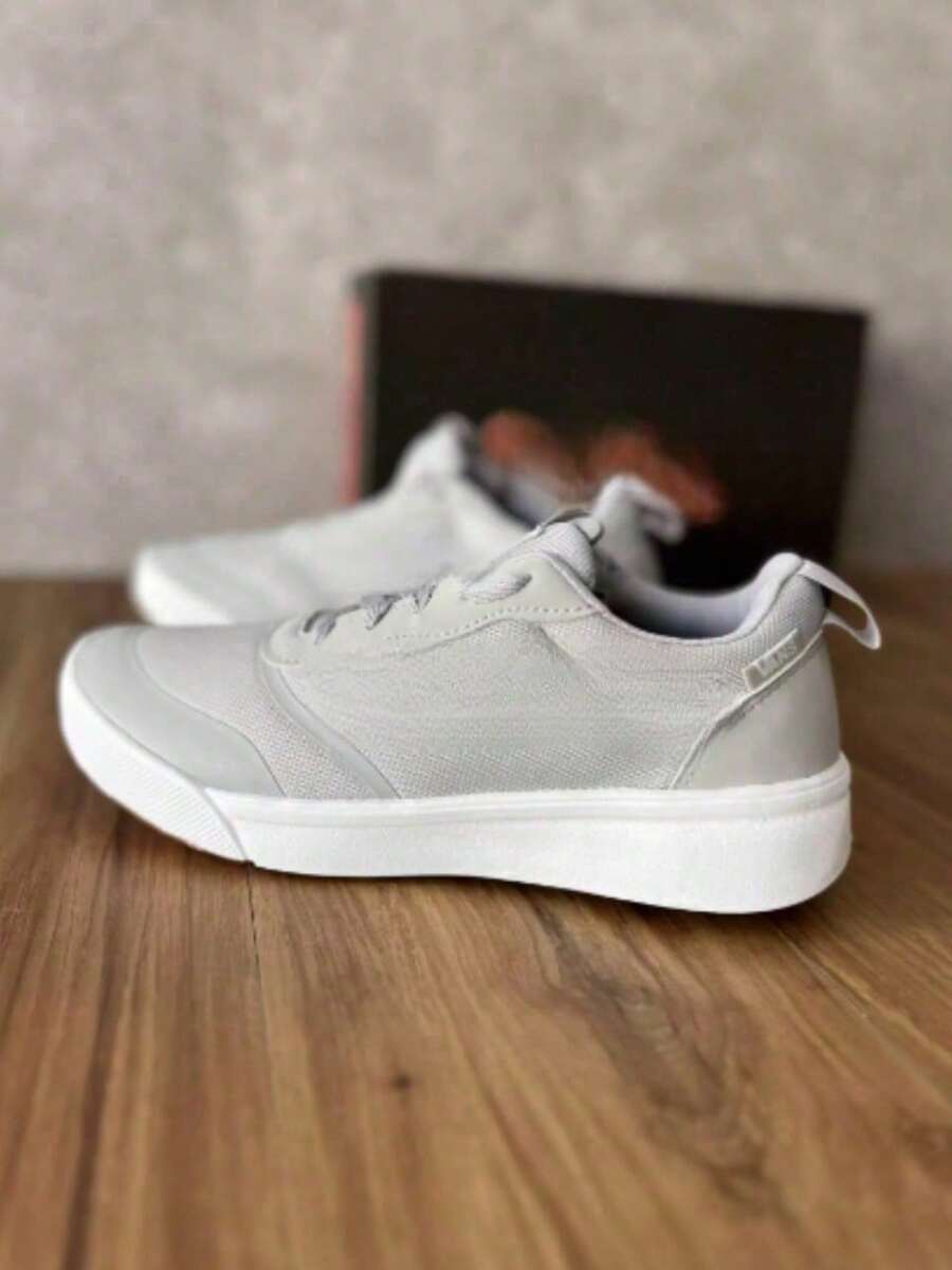 Ultraranger Unisex Lightweight And Comfortable Sneakers With Shipping In 24 Hours!! - Màu Xám nhạt - Xem 1