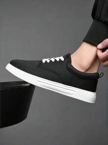 Adidași casual pentru bărbați, în stil britanic, anti-alunecare, anti-mirosuri, respirabili, care absoarbe șocurile, pantofi din pânză de Halloween de culoare uni, pantofi sport la modă cu șireturi, potriviti pentru toate anotimpurile