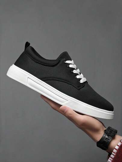 Men's British Style Anti-Slip, Anti-Odor, Breathable, Shock-Absorbing Casual Sneakers, Halloween Solid Color Cloth Shoes, Fashion Lace-Up Leisure Sports Shoes, Suitable For All Seasons