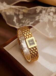 XIVIYA 1 Stück Damen Armbanduhr in Vintage Gold-Farbe mit Rauten-Design Stahlarmband, wasserdicht, exquisite Verarbeitung und hochwertiges Gefühl, ideal für Partys, tägliche Wege und zum Outfit kombinieren