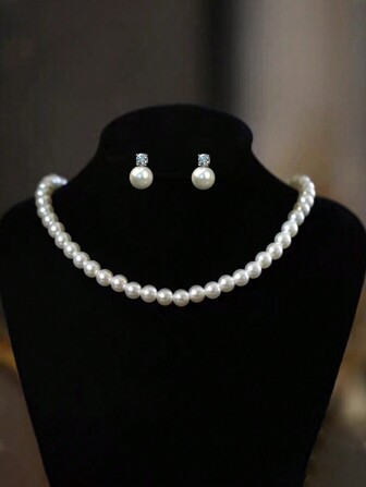 3点セット クラシックフェイクパール ネックレスピアスセット、女性 日常着に適し、母親、彼女への完璧なギフト