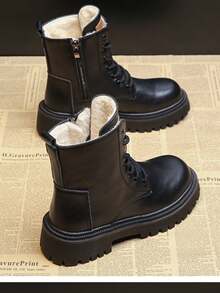 Giày bốt đế dày màu trắng mới, giày bốt mô tô phong cách Anh, giày bốt cổ cao tăng chiều cao dễ thương, giày nữ đa năng trang trí khóa trái tim - màu đen - Xem 6