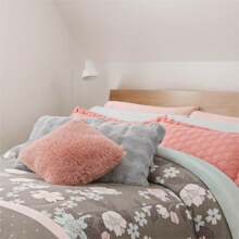 Concord Pachicalientito Blanket - Premium Sheepskin Solid Colors - TAMARA - View 2
