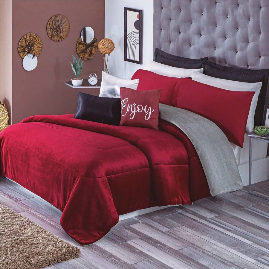 Concord Pachicalientito Coverlet -Borrega Premium Plain Colors - Burgundy - View 1