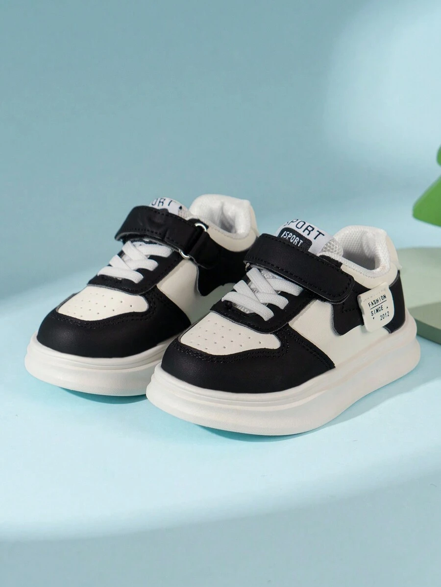 Giày thể thao đế mềm chống trượt cho trẻ mới biết đi, Giày đế bằng thời trang đa năng cho bé gái, Giày tập đi đầu tiên cho trẻ sơ sinh - Đen và trắng - Xem 1