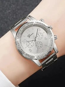 Women's Steel Strap Fashion Diamond Three-Eye Digital Dial Quartz Watch Combination Set (2pcs/Set)