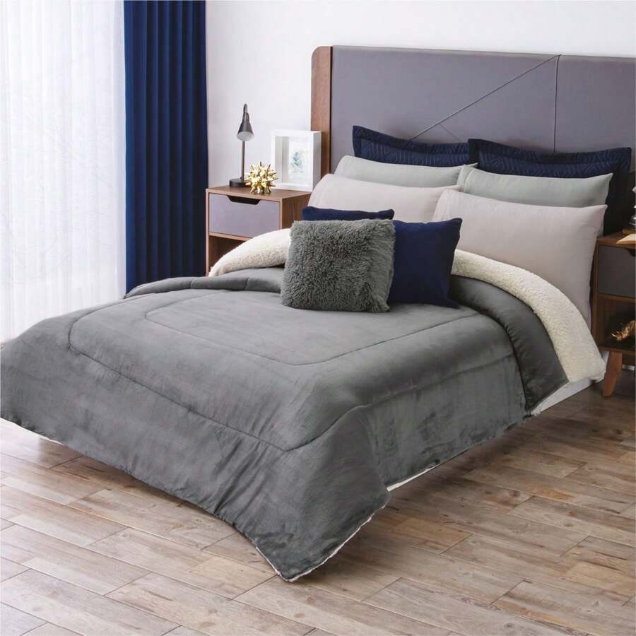 Concord Pachicalientito Coverlet -Borrega Premium Plain Colors - Grey - View 1