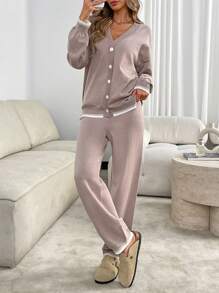 1 Bộ đồ ngủ và áo khoác màu trơn thanh lịch & thời trang cho nữ - Màu Khaki - Xem 1