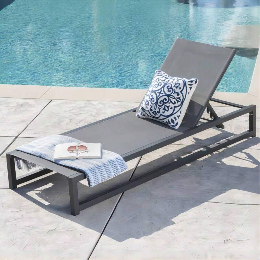 VENICE CHAISE LOUNGE - Black - View 1