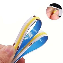 1 pezzo Striscia LED COB dimmerabile da 5V, con controller a tre pulsanti, la luminosità può essere regolata liberamente, la striscia può essere tagliata e incollata liberamente, adatta per armadietti, tavoli, comodini e altre decorazioni luminose.