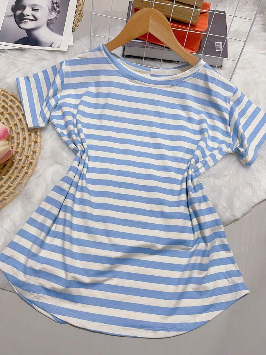 Plus Size Viscose And Elastane Striped Women's Short Sleeve T Shirt - 淺藍色 - 查看 1