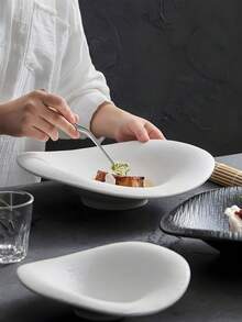 1 件创意不对称陶瓷盘，黑色/白色底座，适用于家庭/餐厅、沙拉、意大利面 - 彩色 - 查看 3