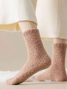 2 o 4 pares de calcetines de mujer de felpa de coral, calcetines gruesos y cálidos para estar en casa en otoño/invierno, adecuados para talla del 3.5 al 9, ideales para el postparto