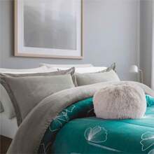 Concord Pachicalientito Blanket - Premium Sheepskin Solid Colors - SUSPIRO - View 2