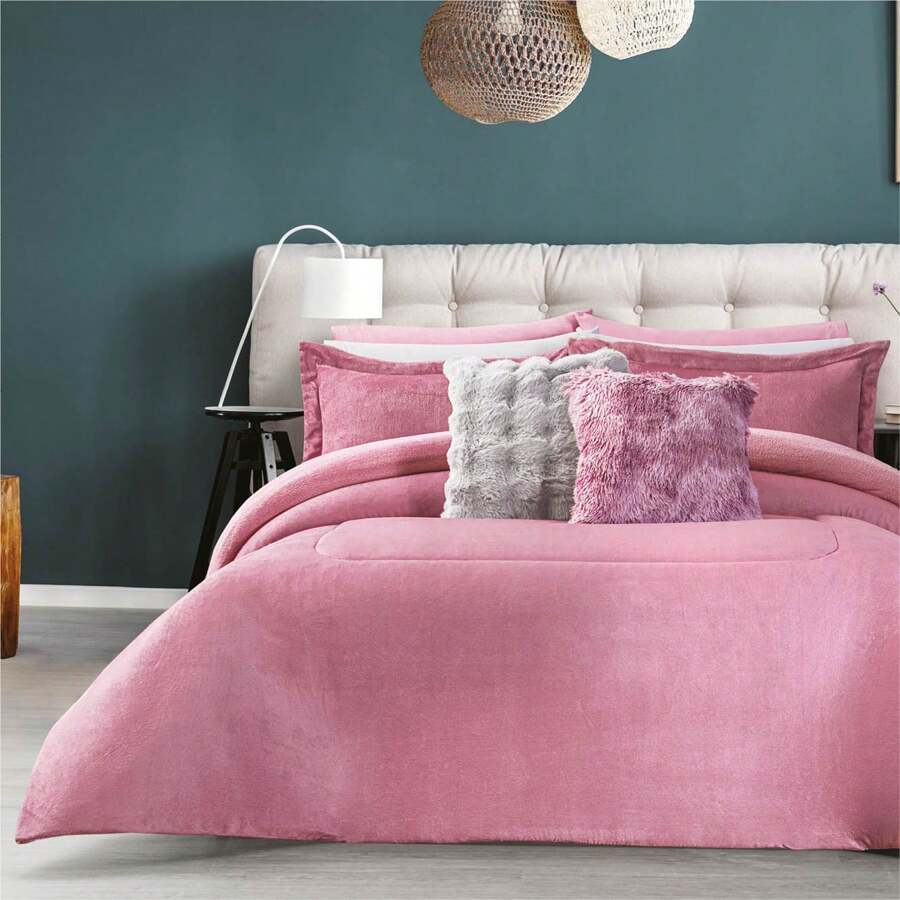 Concord Pachicalientito Blanket - Premium Sheepskin Solid Colors - Berry - View 1