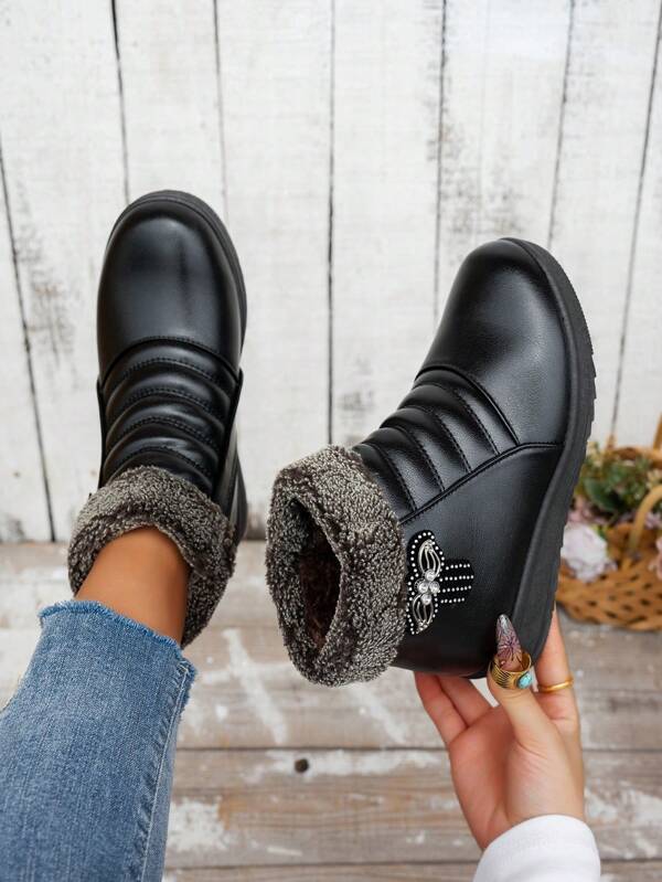 Botas de tobillo planas negras con forro de felpa para invierno, botas de piel lujosas de unicolor con puntera redonda, decoración con cremallera lateral con strass brillante y suela gruesa, botas de nieve de moda