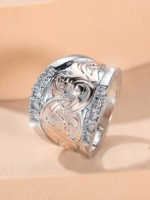 1 خاتم معدني أنيق وعصري ثنائي اللون مع لمسات من الماس وحلقة كبيرة الحجم - مثالي كمجوهرات يومية للنساء أو كهدية لها - متعدد الألوان - مشاهدة 2