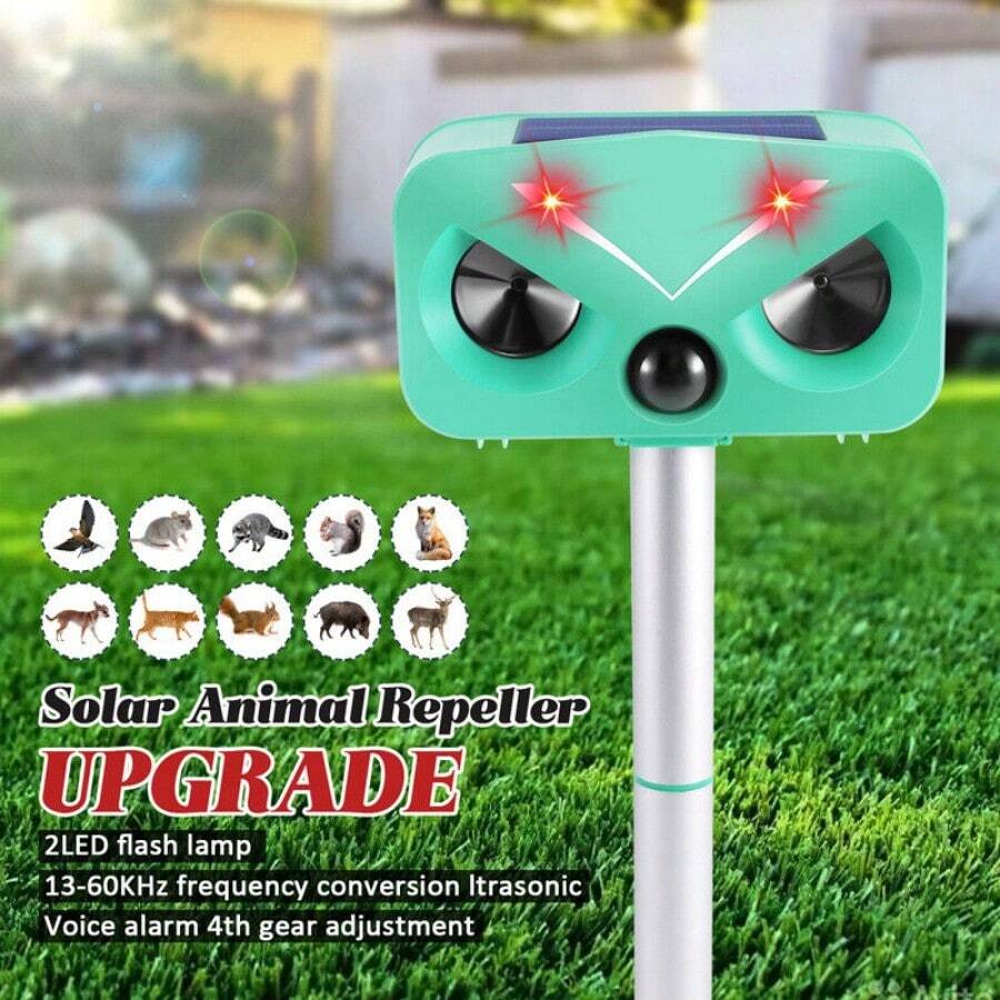 Ultrasonic Cat Dog Fox Pest Motion Sensor Repeller Scarer Deterrent