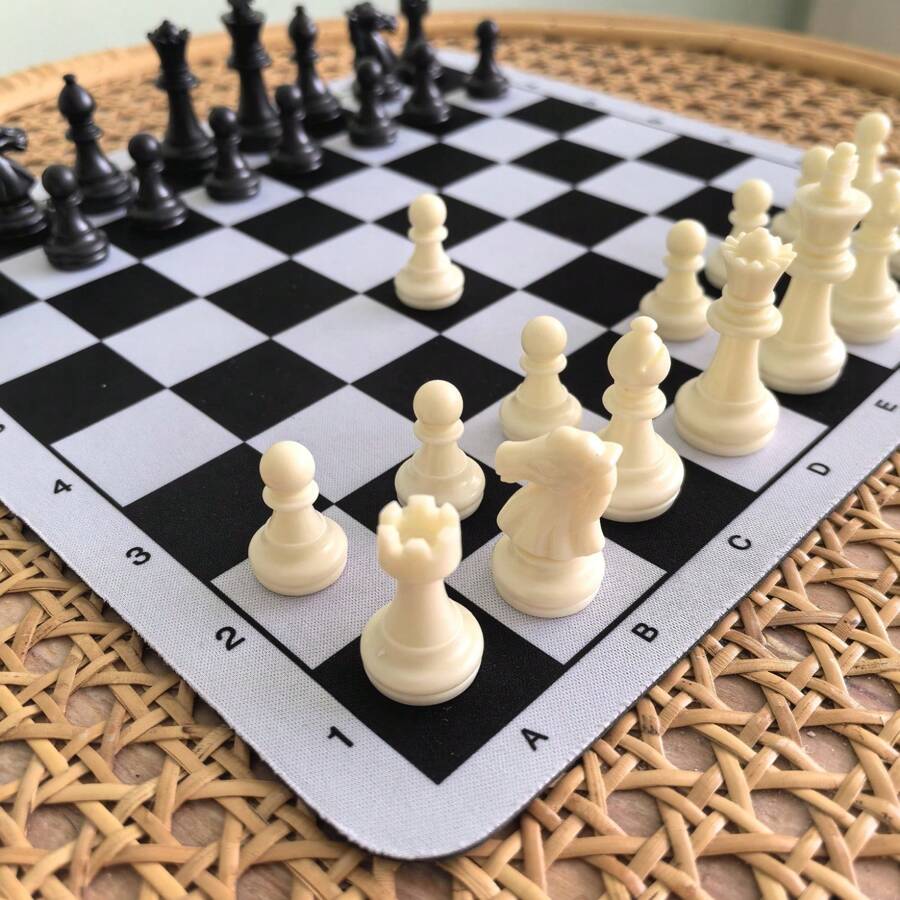 International Standard Chess Competition King, Compact Shape Quality