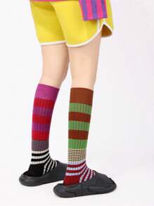 1/2/4/6 Pairs Random Autumn/Winter Styles, Multicolor Gradient Striped Socks, Slimming Leg, Fitted Calf Socks, Fashion Versatile, Suitable For Outdoor Sports, Fitness, Campus Daily Wear, Soft Comfortable Breathable, Odor-Resistant Warm, Slimming Women Calf Socks, Long Socks, Comfortable Warm - Multicolor - View 7