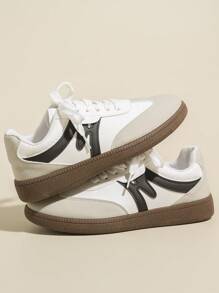 Women's Spring/Autumn New Round Toe Low-Top Casual Slip-On Sneakers, Waterproof Non-Slip Easy To Clean, Comfortable Versatile Small White Shoes With Contrast Color, Retro Style Flat Board Shoes Black White Grey