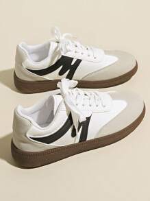 Women's Spring/Autumn New Round Toe Low-Top Casual Slip-On Sneakers, Waterproof Non-Slip Easy To Clean, Comfortable Versatile Small White Shoes With Contrast Color, Retro Style Flat Board Shoes Black White Grey