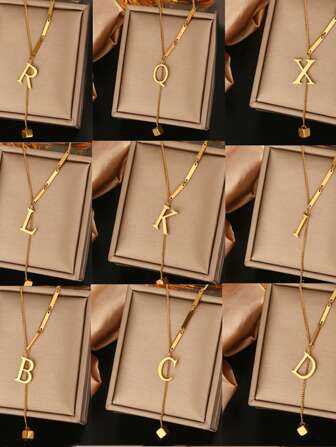 1 件 18K 镀金不锈钢 26 个字母流苏设计简约项链，适合女性日常通勤或社交聚会，可作为节日礼物