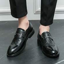 Men Business Breathable Leather Shoes With Metal Buckle, Low-Top Loafers, Brogue Carving Casual Leather Shoes For Office And Formal Occasions