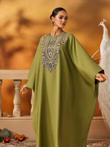 AmazingHoney Elegant Green Robe, Adorned With Exquisite Beading, Luxurious Long Women's Kaftan, Dignified And Appropriate, Arabian Style Robe (Loose Fit - Please Check Size Chart) - Army Green - View 11