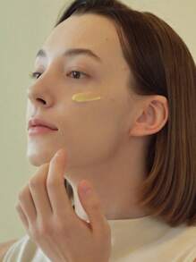 焕活眼部精华，含视黄酸烟酰胺，可消除浮肿眼袋、细纹、黑眼圈、皱纹，抗衰老，保湿，滋养，护肤 30ml/1fl.Oz. 韩国美容礼品