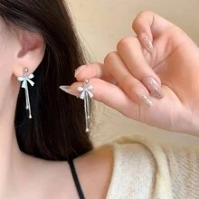 2 paia di orecchini a goccia eleganti con strass a farfalla e nappe, design unico per l'uso quotidiano delle donne