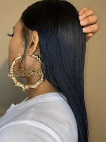 1 par de pendientes de aro de bambú con nombre en dorado - Pendientes personalizados con nombre - Pendientes con placa con nombre - Pendientes de aro grande con nombre en dorado - Regalos ideales para él, ella, novio, novia, papá, mamá, familia, amigos, para aniversario, cumpleaños, graduación, fiesta, con estilo, coloridos, vintage, sencillos, unisex, casuales
