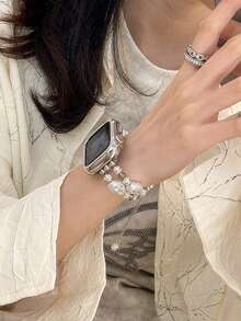 1 件时尚不对称仿珍珠水钻智能手表表带，兼容 Apple Watch 系列 10/9/8/7/SE/6/5/4/3/2/1，优雅的女士智能手表配件