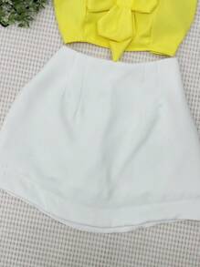 Tailored Set Of Cropped Top With Cups + Skirt With Shorts - 黃色配白色 - 查看 3