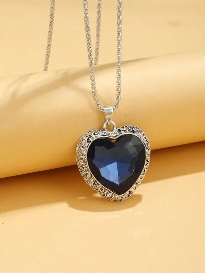 1pc Fashionable Elegant Vintage Zirconia Heart Pendant Necklace