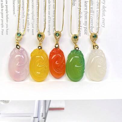 1 件天然水晶玛瑙吉祥项链，脉轮时尚吊坠，守护和平珠宝，全手工雕刻，男女时尚项链，寓意和平、财富、家庭幸福，适合家庭礼物、圣诞节和各种节日派对礼物，水晶礼物（随机礼物：挂绳、礼品盒）