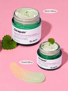 Dr.Jart+ Cicapair Tiger Grass Color Correcting Treatment SPF 30, Hydraterend, Egaliseert de teint, Neutraliseert roodheid, Langdurig effect, Dekkende werking, Verzachtende ingrediënten voor verlichting en bescherming van de huid, 50 ml/1,69 fl.oz, K-Beauty Gift