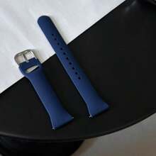 1pc Slim Band Compatible With Samsung Galaxy Watch 6 Band/Galaxy Watch 7 Band/Galaxy Watch 5 4 Band, Galaxy Watch 6 4 Classic/5 Pro/Watch 3/Active 2 Band, 20mm Silicone Sport Strap Women Men