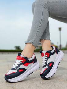 可拆卸和稳定性改进的运动鞋，经典设计适合日常穿着，网眼面料适合轮滑，返校学生鞋 - 藏蓝色 - 查看 5