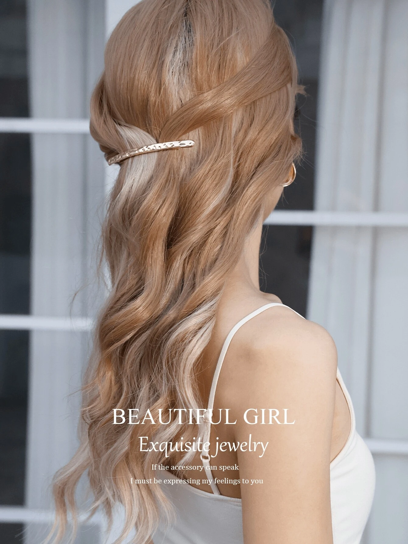 Small Niche Design Metal Hair Clip With A Simple And Versatile Texture