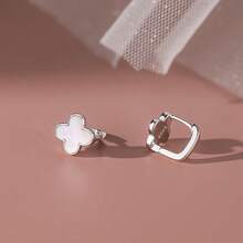 1 Cặp bông tai kẹp hình cỏ bốn lá bằng bạc Sterling S925 và xà cừ đơn giản & thanh lịch, phù hợp để đeo hàng ngày cho phụ nữ - XY-233 - Xem 2