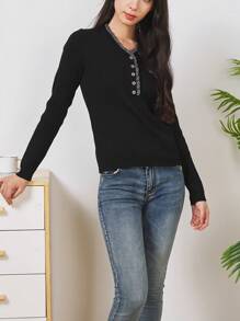 Women's Knitwear V-Neck Lace Lace Splicing Spring, Fall And Winter New Within The Wear Buttons Decorated Sweater Female Bottoming Shirt - 黑色 - 查看 3