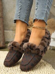 Dames Platte Luipaard Print Puntige Teen Slip-On Schoenen, Warme Voering Binnen/Buiten Casual Antislip Fuzzy Schoenen Voor De Winter