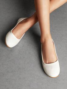 Women's Solid Color Flat Shoes Comfy Slip On Soft Sole Shoes Casual All-Match Ballet Flats - trắng - Xem 5