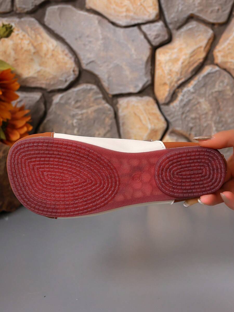 Women's SlipOn Flats Comfortable Faux Cover Sneakers With Round Toe