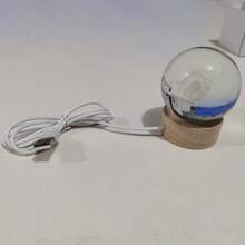 1pc Creative 3D Laser Engraving Crystal Ball With Wooden Warm Light Base, Galaxy Sky Night Light Table Decoration, USB Powered, Perfect For Friends, Graduation, And Team Building Memorabilia (Sphere Diameter 6cm + Base Diameter 5cm)